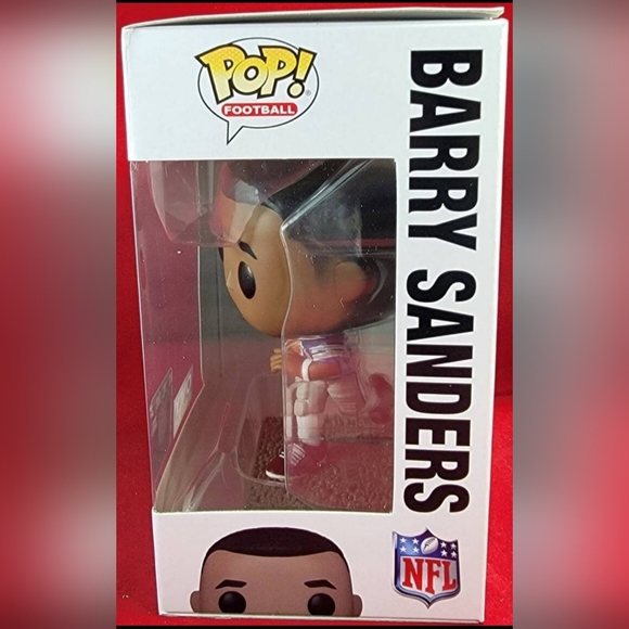 Barry Sanders best buy exclusive funko # 166 (nib) Brand new Barry Sanders funko - Picture 5 of 7
